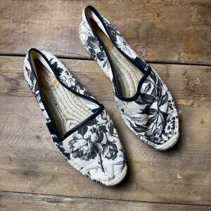 Gucci | Size 8.5 | Pilar Espadrille in Black and White Canvas
